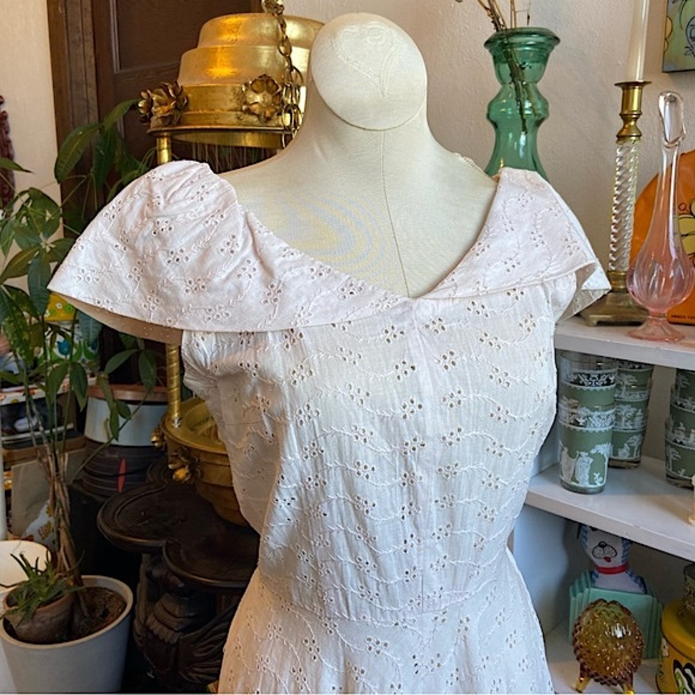 1950s Eyelet Embroidered, Cream Cotton Day Dress